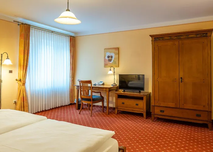 מלון Kaisergarten 3*